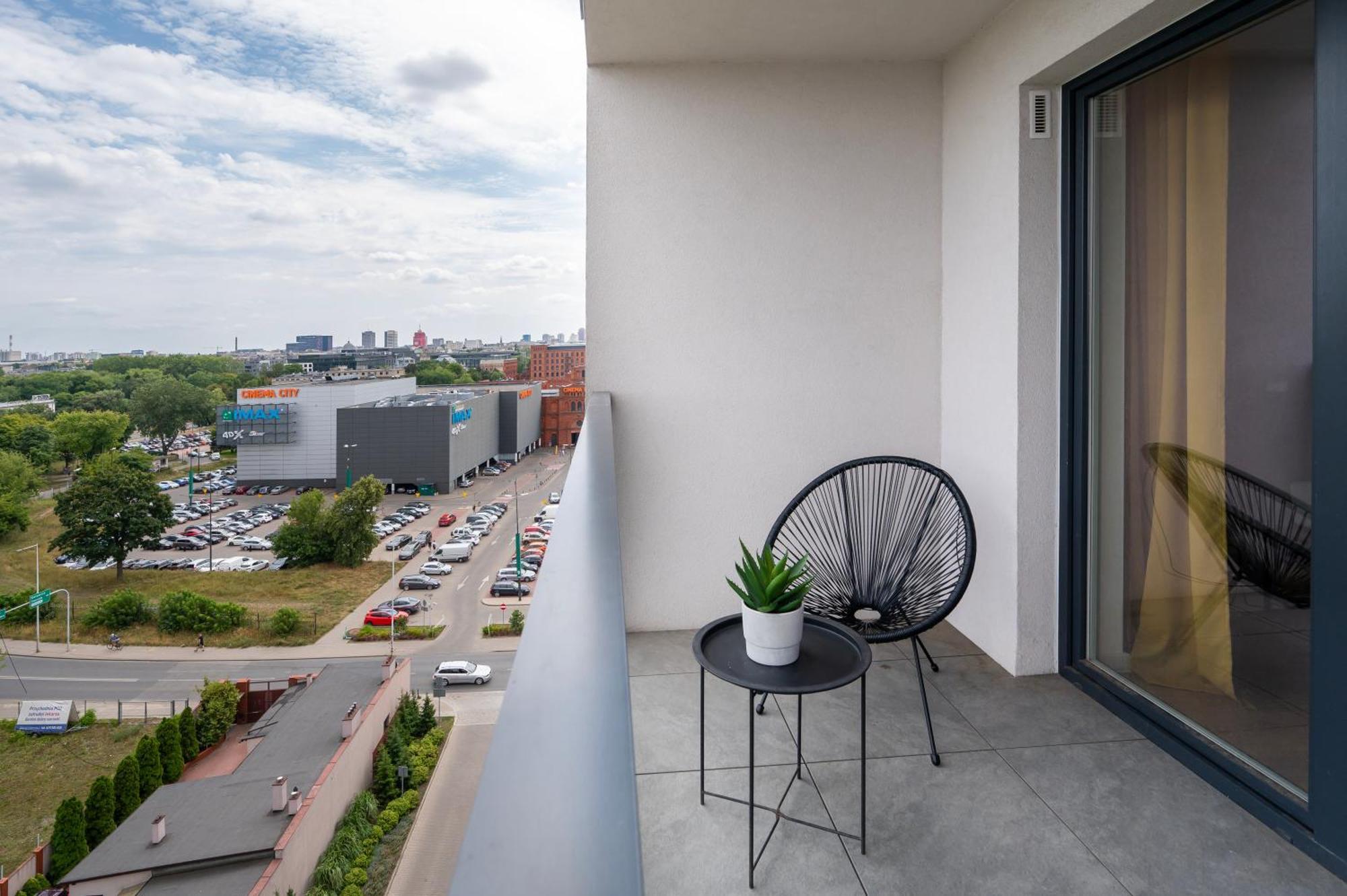 9Th Floor Lodz Manufaktura Apartments With Parking By Rentujemy Zewnętrze zdjęcie